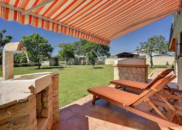 Holiday home House Sandi *